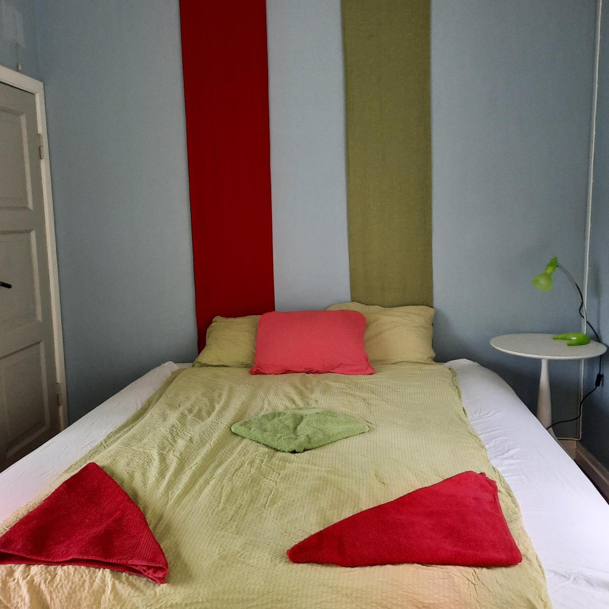 Ulvesund Fyr Bed & Breakfast Raudeberg Exterior photo